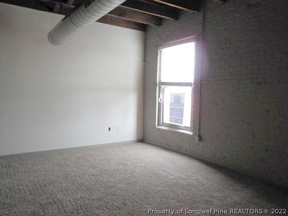 4th image of 159 Maxwell St Unit 202