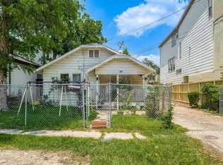 6020 Truro St, Houston, TX 77007