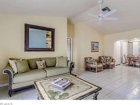 4th image of 298 W Flamingo Cir