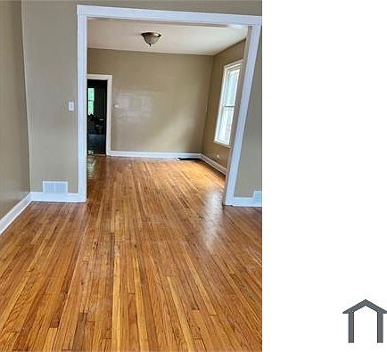 2nd image of 7717 S Saint Lawrence Ave