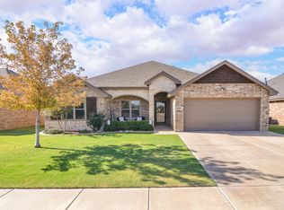 6915 72nd St, Lubbock, TX 79424