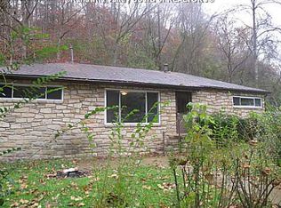 39 Coal Hollow Rd, Charleston, WV 25314