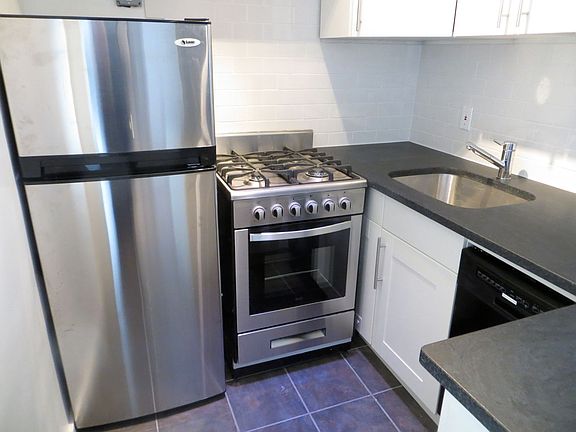5th image of 87 Saint Marks Pl APT 3C