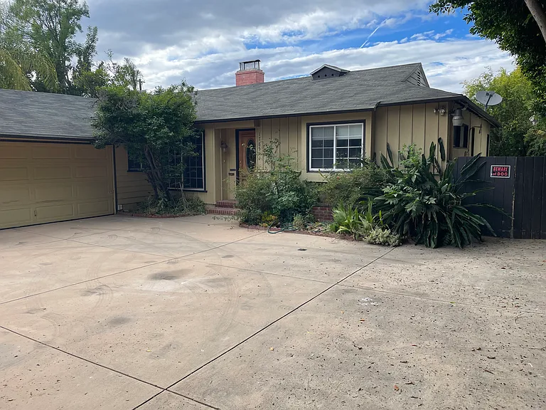 17851 Valley Vista Blvd — Photo 2
