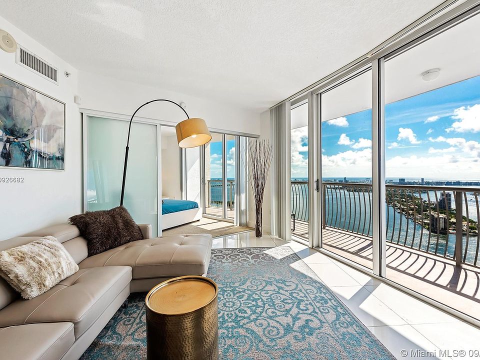 1st image of 1750 N Bayshore Dr APT 5402