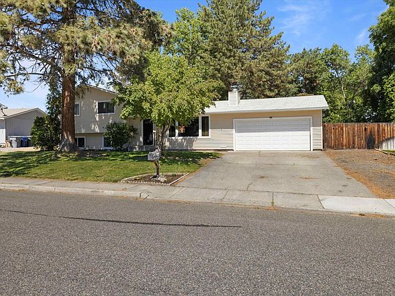 3rd image of 1922 Poplar St