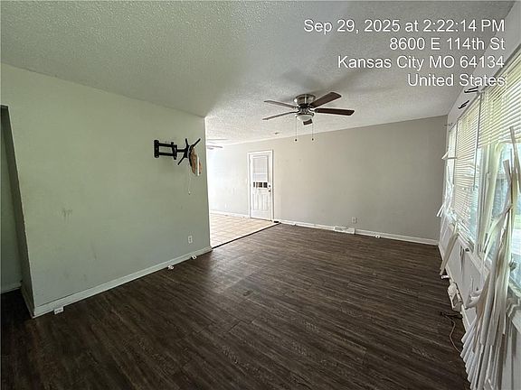 2nd image of 8605 E 114th St