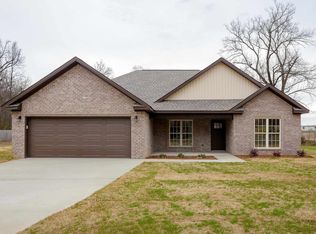 119 A C Curry, Muscle Shoals, AL 35661