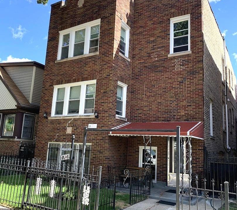 2nd image of 1707 N Long Ave