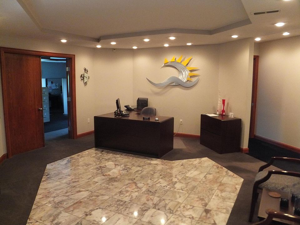 1st image of 5060 Parkcenter Ave