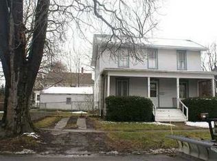 71 Prospect St, Lockport, NY 14094