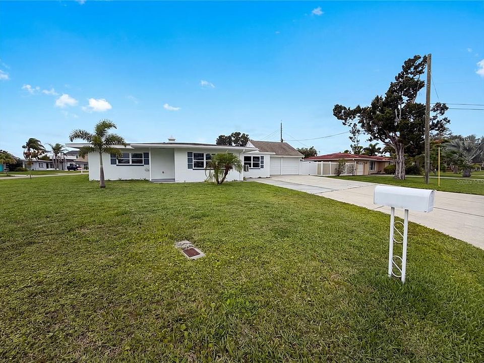 1st image of 567 BAYWOOD DRIVE N
