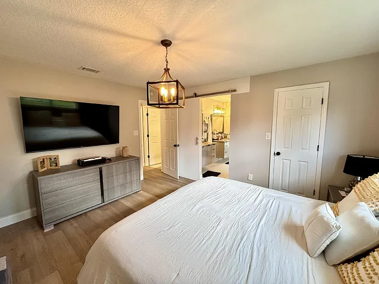 15912 Indian Wells Ct — Photo 11