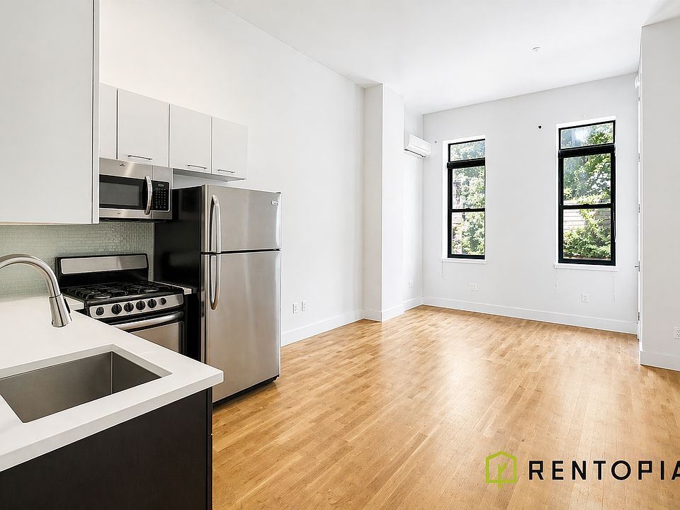 1st image of 105 Vanderveer St #303B