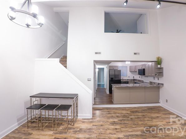 100 Willow Run Dr APT 2