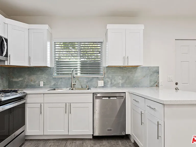 10679 W Olympic Blvd — Photo 9