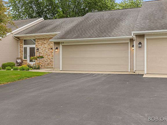 3rd image of 1016 Fairfield Dr