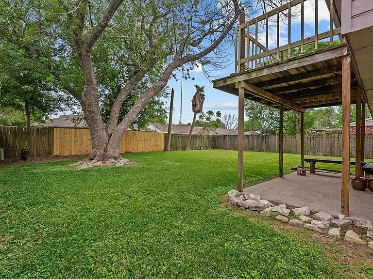 430 W Redway Ln — Photo 37