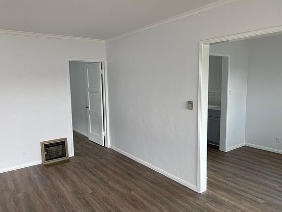 5th image of 4512 New York Ave