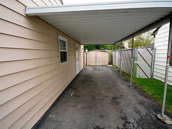 5th image of 208 Santa Maria Ln