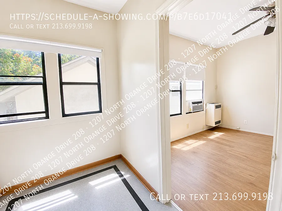 1207 N Orange Dr #208
