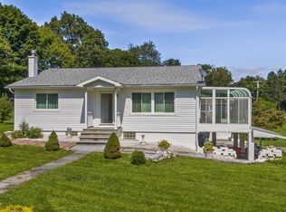 44 Major Rd, Elizaville, NY 12523