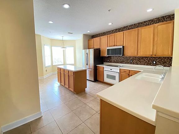 3rd image of 96193 Stoney Dr