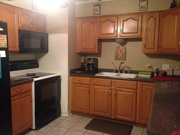 4th image of 2708 Dove Ave