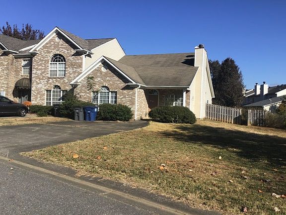 2nd image of 1013 Ashley Brook Ln #73