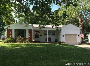 448 W Walnut St, Jacksonville, IL 62650