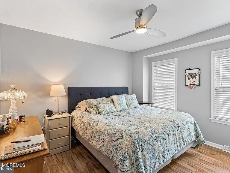 12 Eden Ave — Photo 11