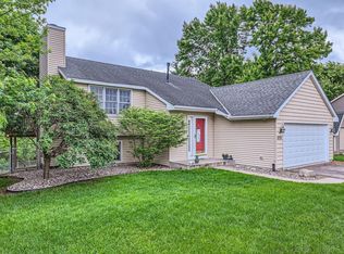 3770 Cody Ct, Inver Grove Heights, MN 55076