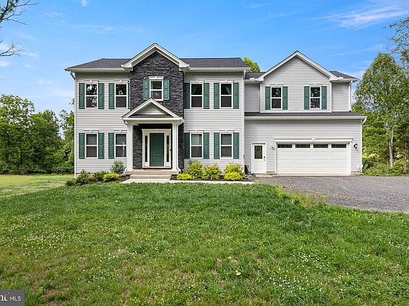 3rd image of 15445 Lake Vista Ln