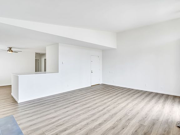 4th image of 1023 21st St APT 3