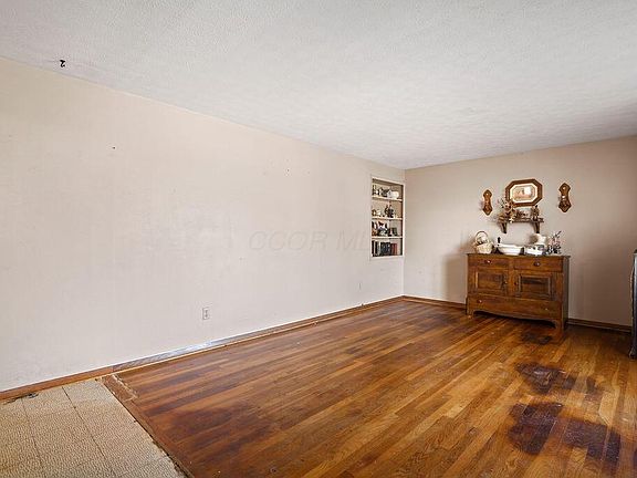 4th image of 1020 Torrey Hill Dr