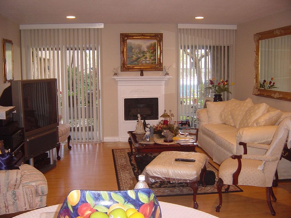 1st image of 10350 Caminito Cuervo Unit 87
