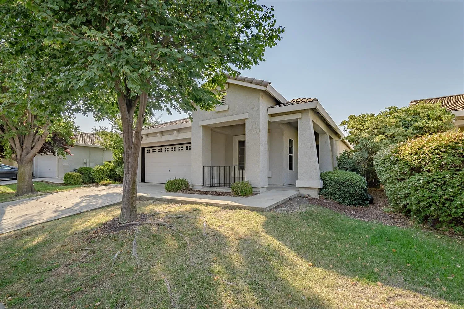 210 Rick Heinrich Cir photo 1