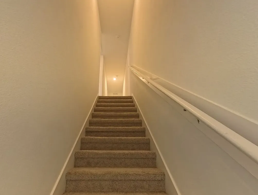 3 bed, 3.0 bath, $1,575 — Photo 2