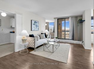 90 Ling Rd #Penthouse 109, Toronto, ON M1E 4Y3