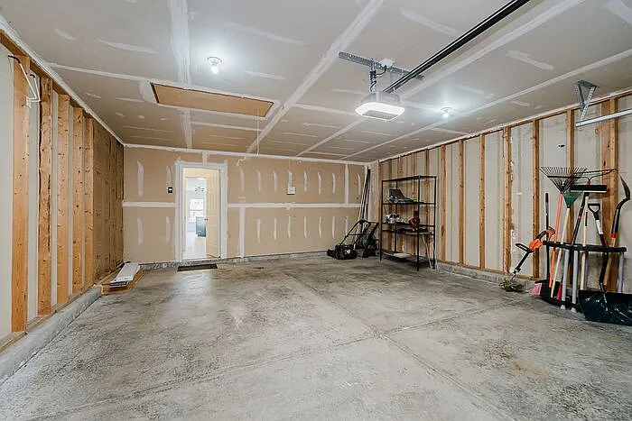 5896 Hollow Oak Trl — Photo 26