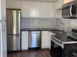 547 E Park Ave #A, Savannah, GA 31401