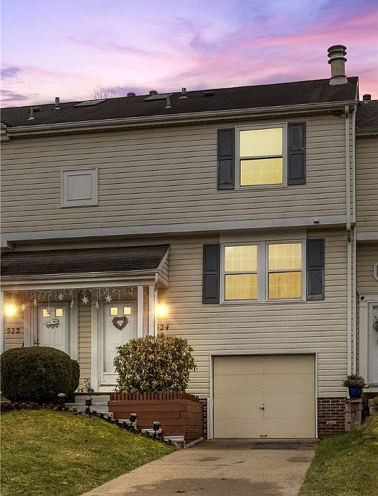 1st image of 2524 Hawthorne Dr