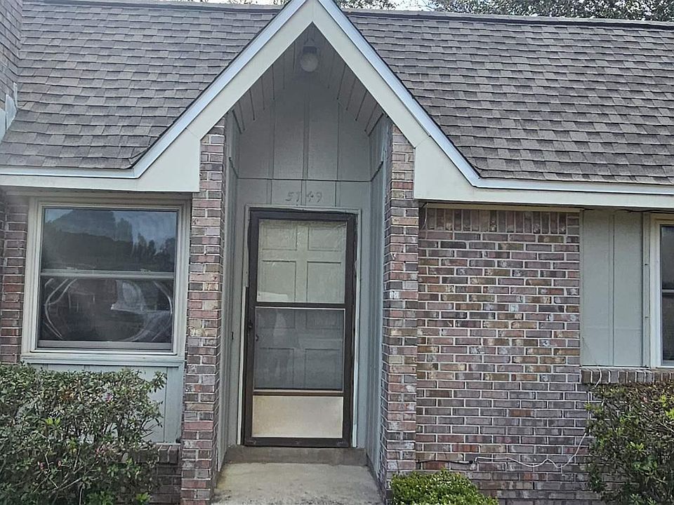 1st image of 5749 Langley Cir