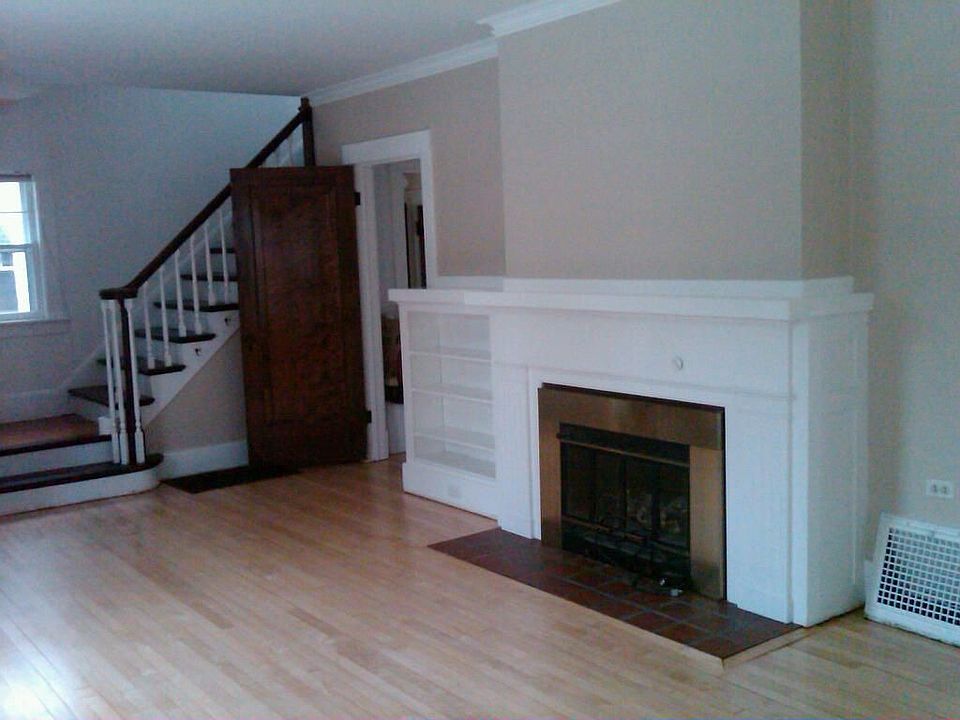 2nd image of 441 Lincoln Ave