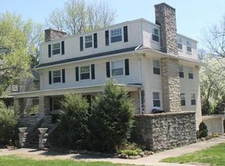 515 E 47th St, Kansas City, MO 64110