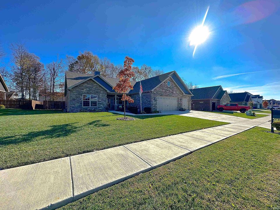 906 Bluegrass Trl, Kokomo, IN 46901 Zillow