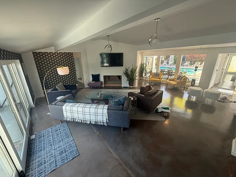 291 W Overlook Rd — Photo 15