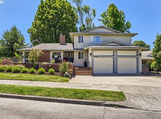 15485 NW Norwich Cir, Beaverton, OR