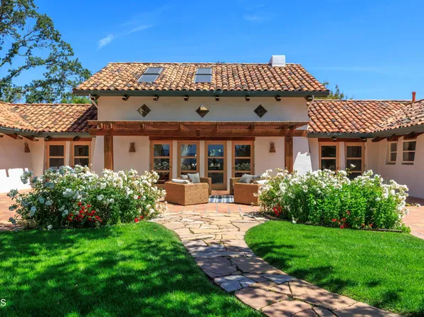 2945 Bramadero Rd, Los Olivos, CA 93441