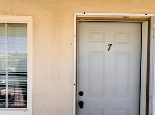221 N 3rd Ave APT 7, Barstow, CA 92311